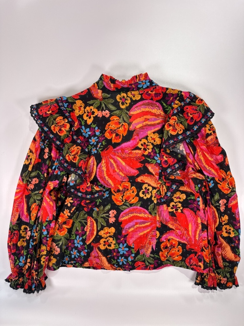 FARM Rio NWOT Black Floral Ruffle Swiss Dot Cotton Blouse Large - Picture 8 of 13